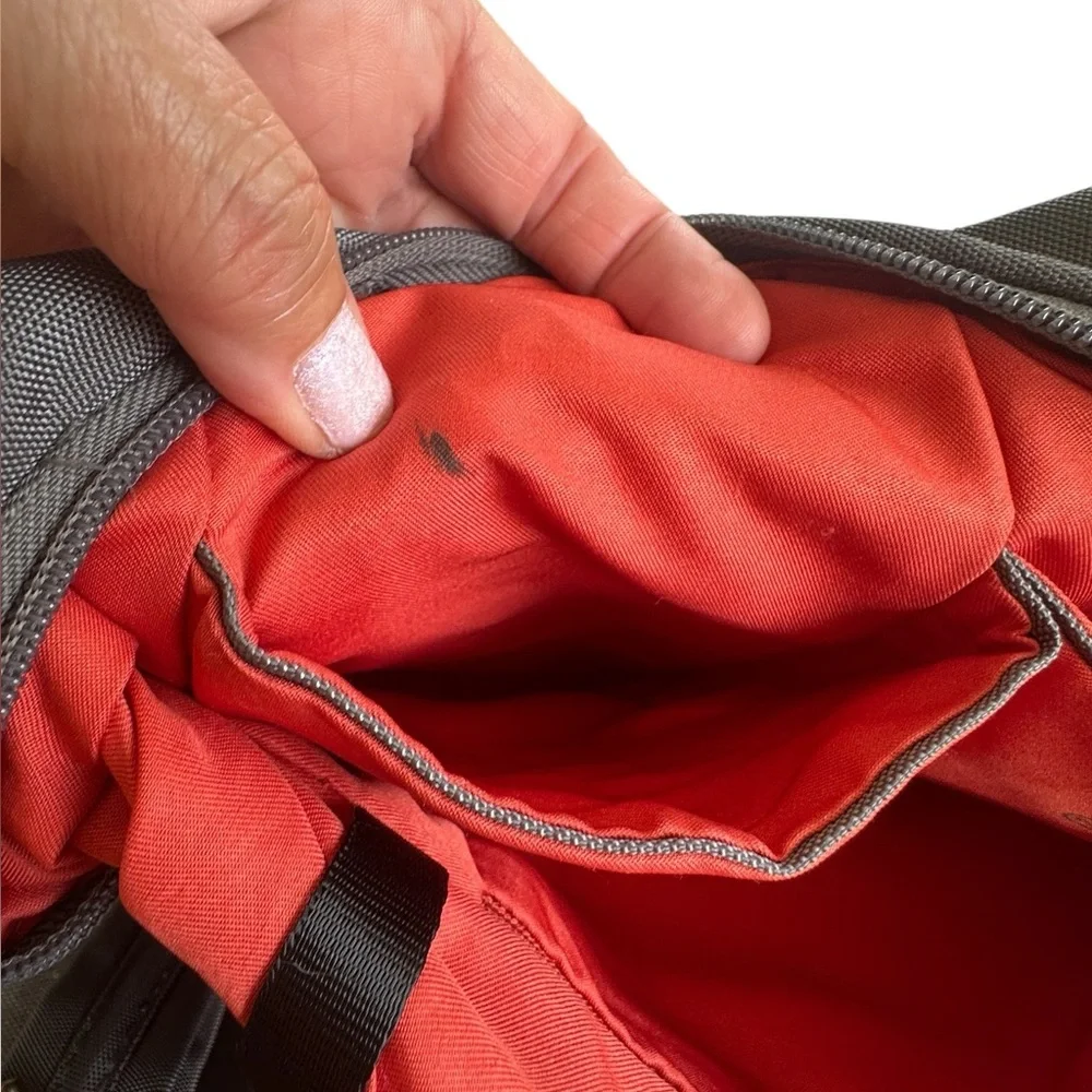 Travelon Gray Shoulder/Crossbody Bag